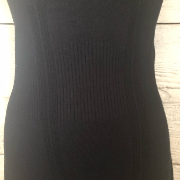 MEXX Cute Form Fitting Black Sweater Dress Size Small - Picture 4 of 8